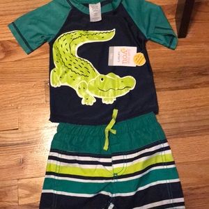 NWT Carter’s 18m spf shirt and board shorts